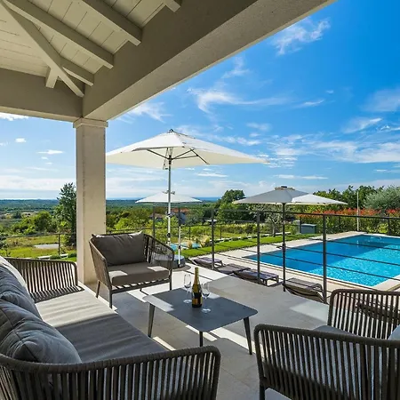 Regina Holiday home Porec