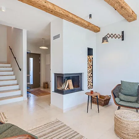 Regina Holiday home *